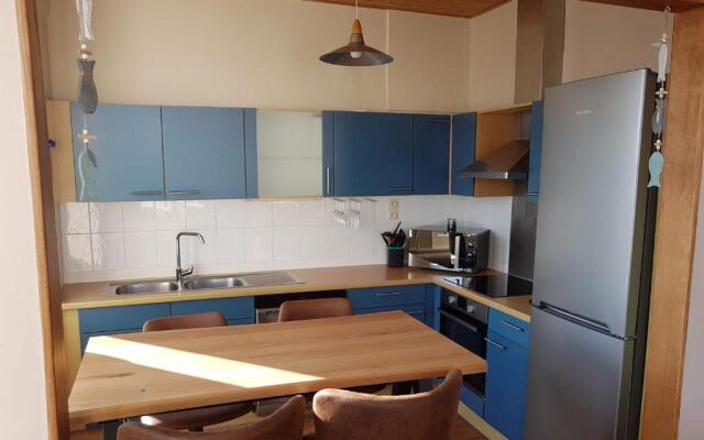 Apt 6 pers. Duplex vue mer avec charme de l'ancien