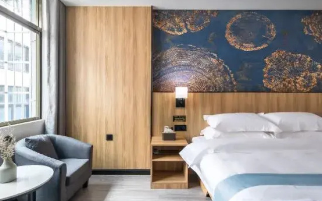 Qishu Hostel Hotel (Haikou No.4 Middle School Gaozhong Branch)
