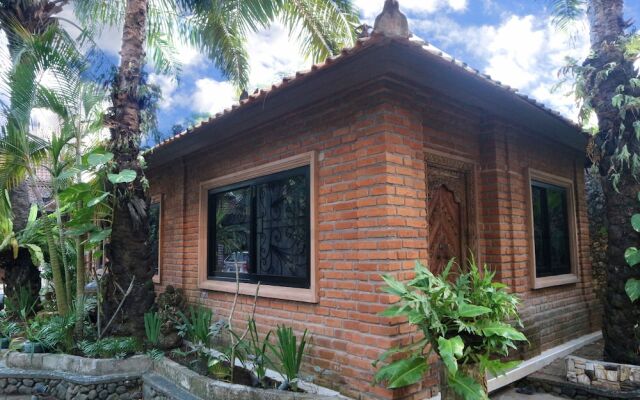 Rumah Hoo Guest House