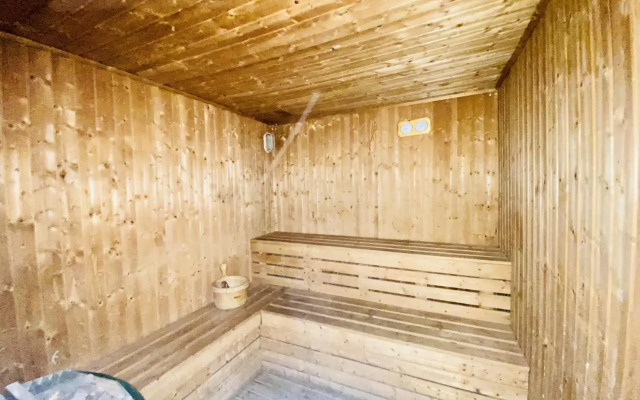 LV13 - Elegant Studio in Lake View Tower