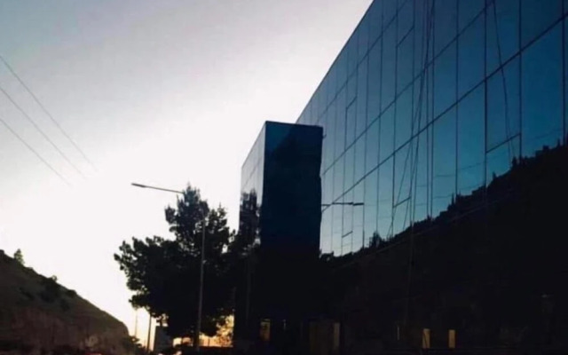 Alanbat Hotel