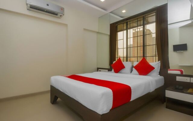 OYO 22086 Hotel Park View