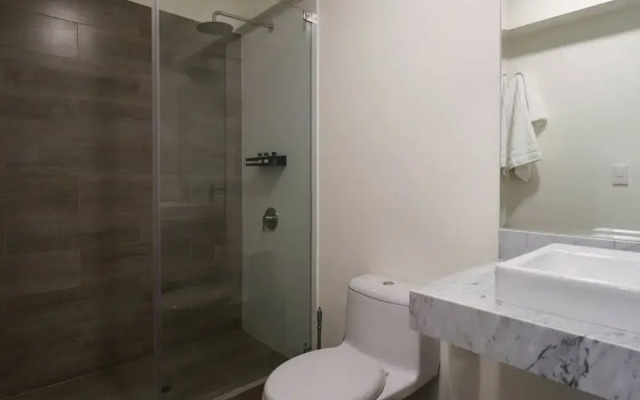 w Grandiose 1BR w Great Balcony in San Isidro