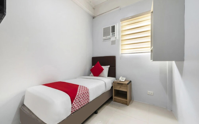 OYO 515 Finnex Hotel (Vaccinated Staff)