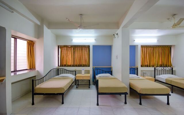 Hotel Grand Ashwin Executive