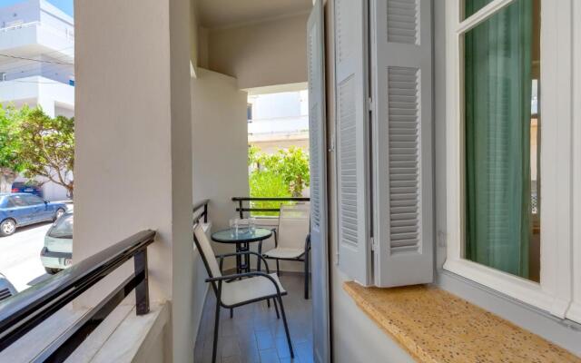 Samouil Apartment, 40 meters from the beach