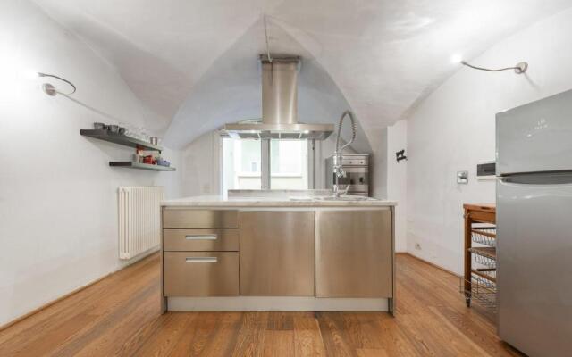 Pontevecchio Luxury Suite AMAZING LOCATION! hosted by Sweetstay