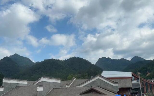 Mushan Inn