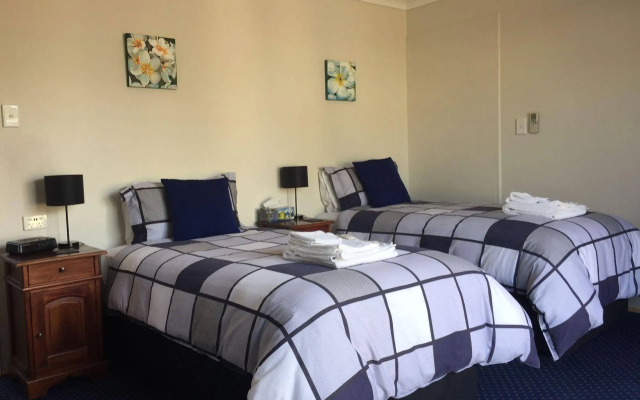 Observatory Guesthouse - Adults Only