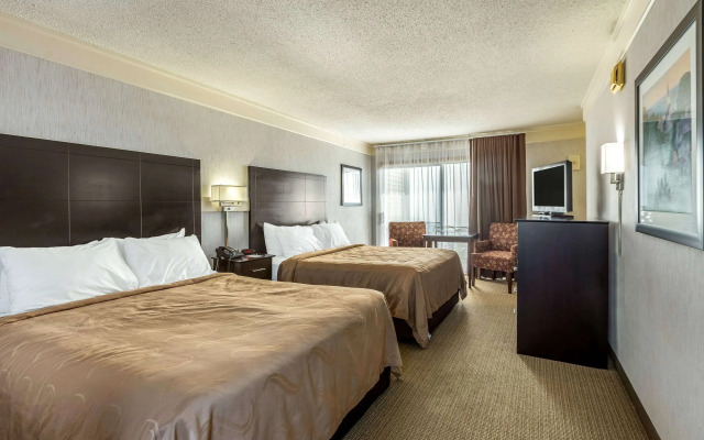 Quality Inn Lakefront