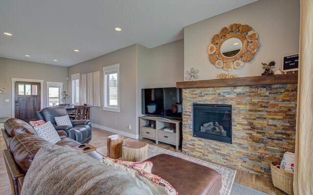 Mountain Getaway Stunning Views HOT TUB