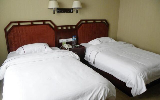 Century Plaza Qidu Hotel