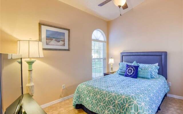 Splashing Dolphins - Three Bedroom Home