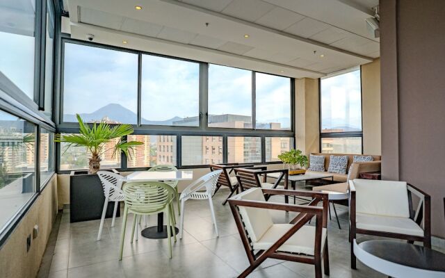 Hampton By Hilton Santiago Las Condes