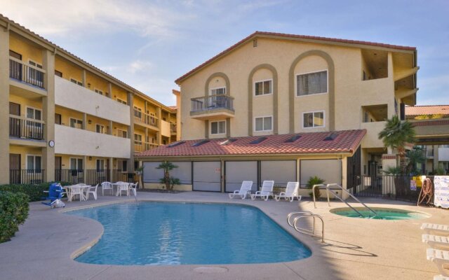 Red Lion Inn & Suites Cathedral City