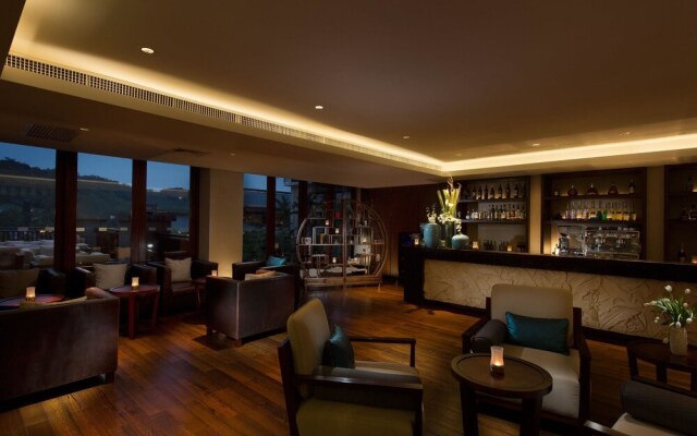 DoubleTree Resort by Hilton Hainan Qixianling Hot Spring
