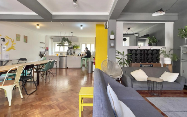 Draft Hostel & Rooms