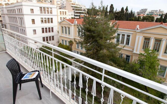 Beautiful Apartment With Lovely View at Kolonaki, Athens!