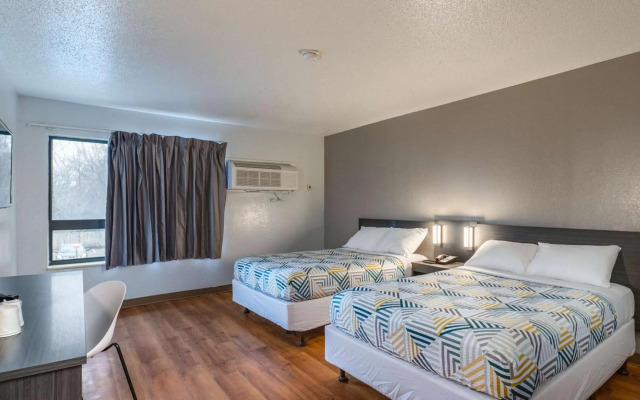 Motel 6 New Haven - Branford, CT