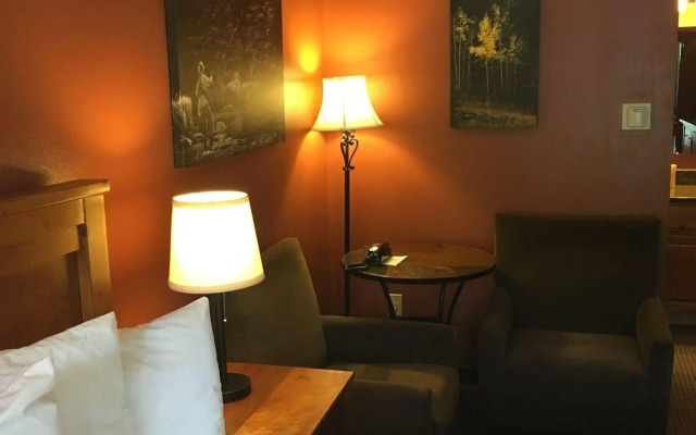 Silver Moon Inn