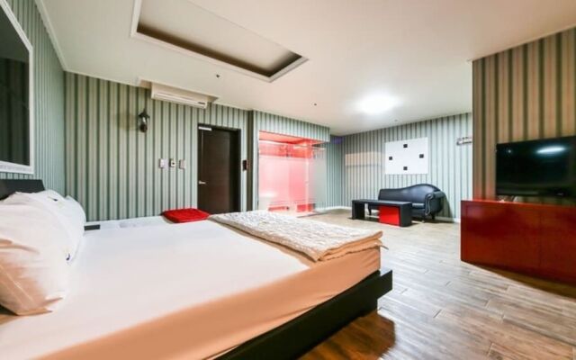In the Business Hotel