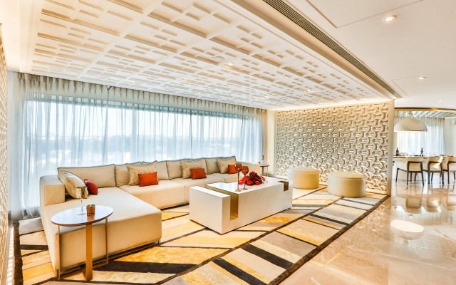 Crowne Plaza Chennai Adyar Park