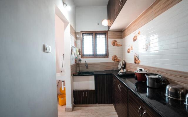 Mahasri Homestays Fully Furnished 2BHK & 1BHK Apartments