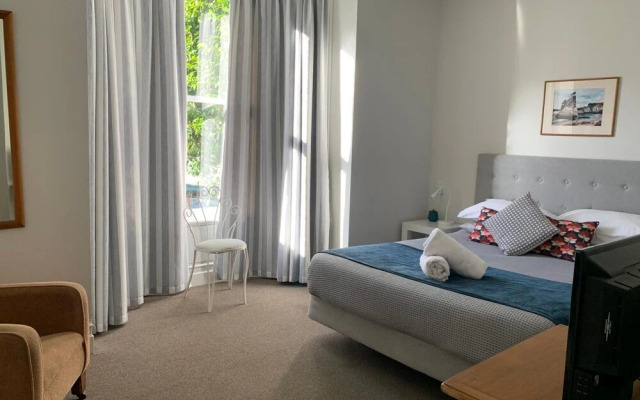 The Villa - Hostel