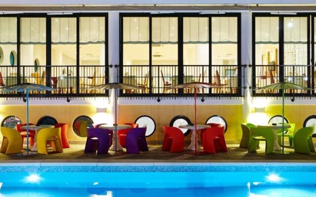 Termini Beach Hotel  Suites