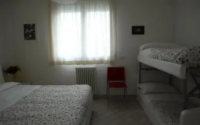 Camera & Caffè Cenni