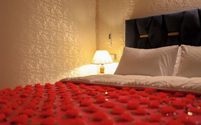 Kal Tenere Agafay Luxury Camp