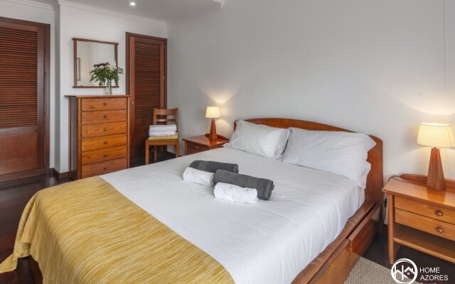 Home Azores - José do Canto Apartment