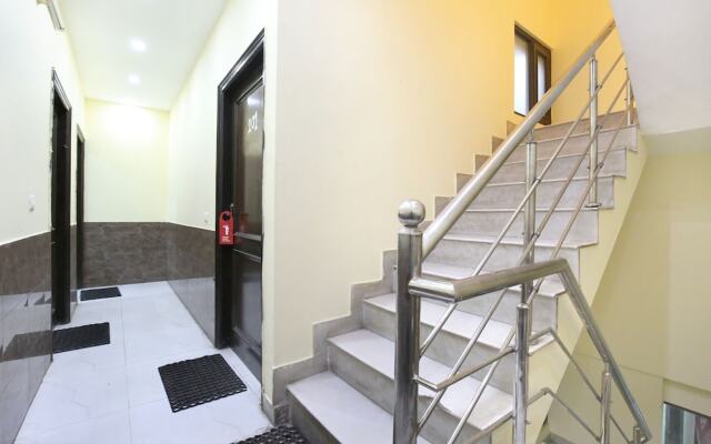 OYO 10362 Hotel Milan Inn