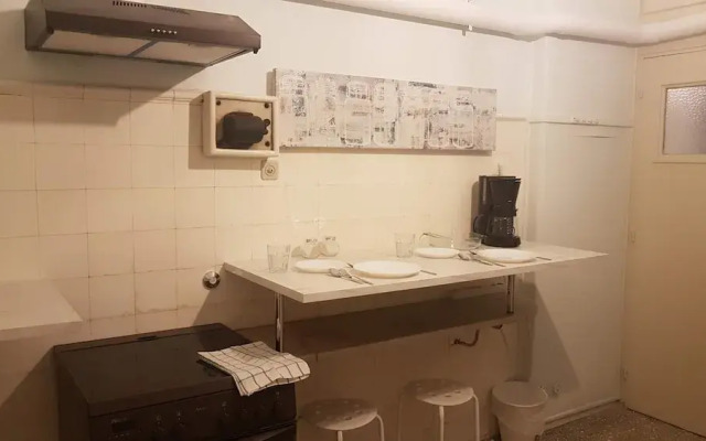 Erra - Violet - Neoclassical - Athens Center,220m²,7 BD,3 BATH