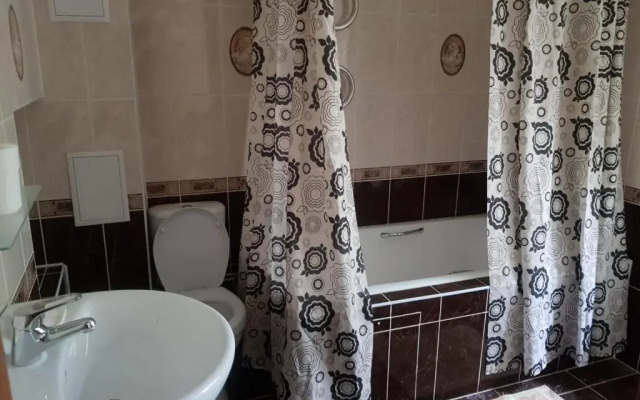 Varshavsky Guest House