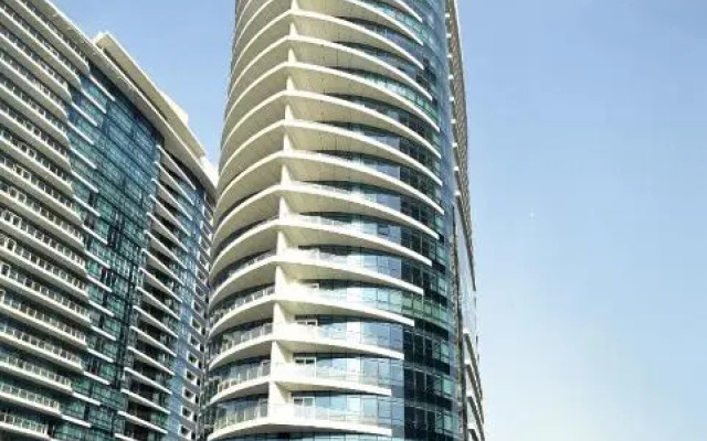 Nile Suites Plaza Hotel Apartments