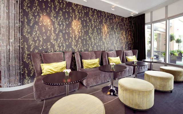 Home Hotel Tapto