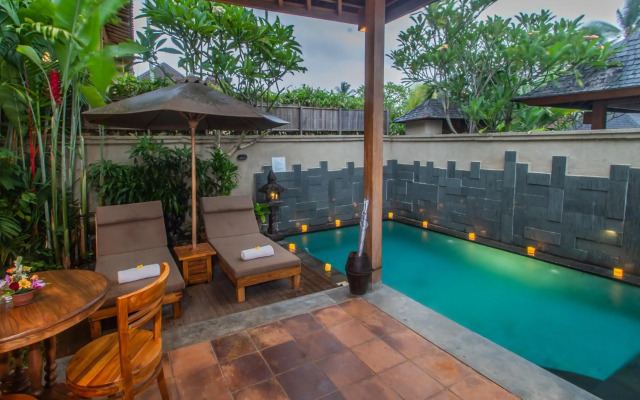 Graha Sandat Villas by Pramana Villas