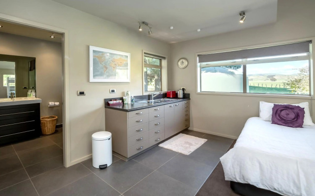 Paradise on Campbell