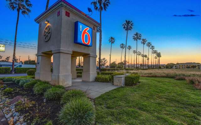 Motel 6 Lodi, CA