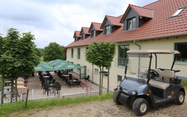 Apartments Golfpark Schlossgut Sickendorf