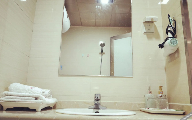 Shijiazhuang 520Love Theme Apartment