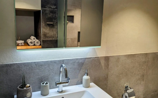 Chalet Grittelihus, Large Bathroom, Lots of Living Space, Nähe Interlaken