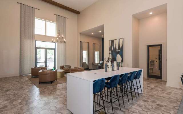 Silver Collection Hotel