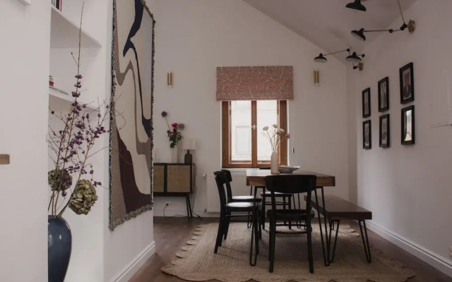 Oak House Vienna