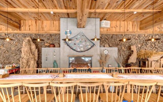 Kaichen Puju Hot Spring Village Resort Hotel