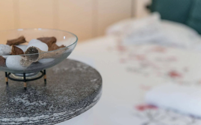 At Home Heart of Milan - Duomo Apartment