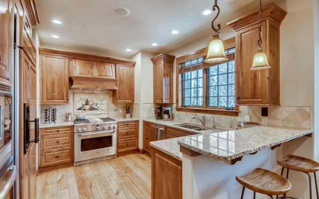 Vail Valley Views Hot Tub