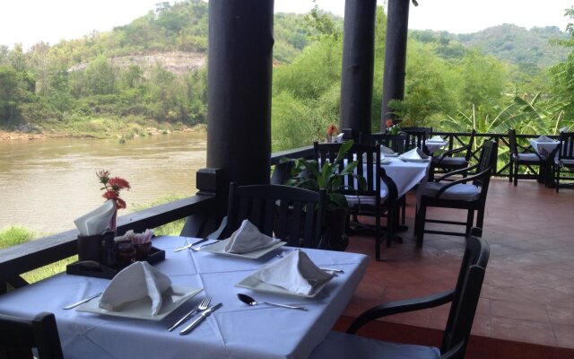 Vang Ngern River Resort