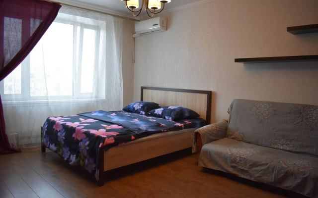 UNO (УНО) на улице Гольяновская 1Б